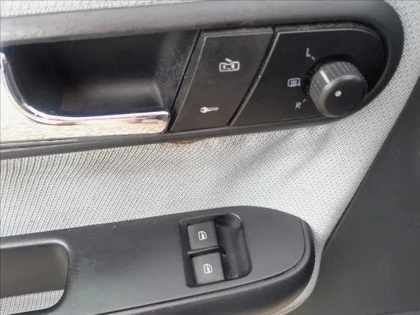 Seat Ibiza 1,4i16V - foto 21