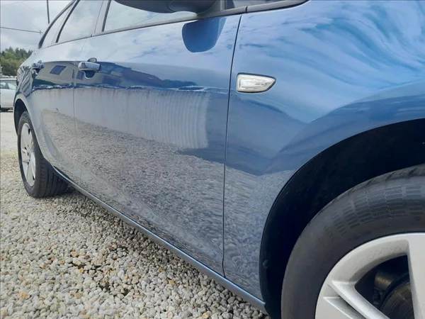 Opel Astra 1,6 TDCI 100kW SPORTS TOURER - foto 10