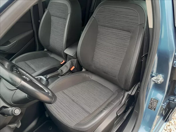 Opel Astra 1,6 TDCI 100kW SPORTS TOURER - foto 17