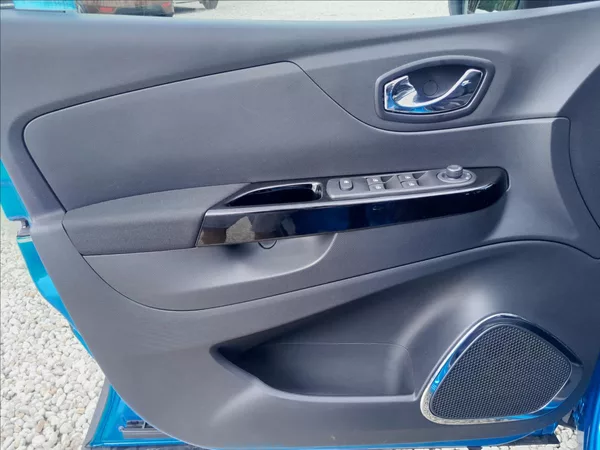 Renault Captur 1,2TCe 88kW AUTOMAT - foto 19