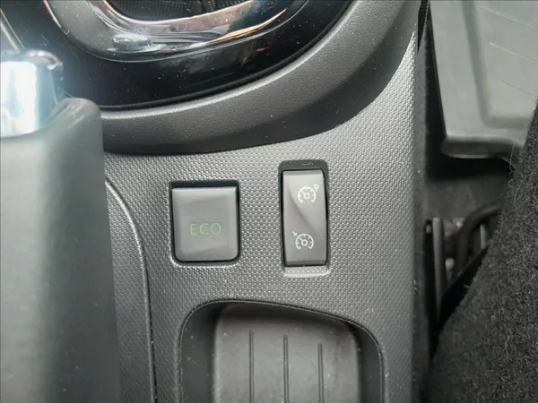 Renault Captur 1,2TCe 88kW AUTOMAT - foto 40