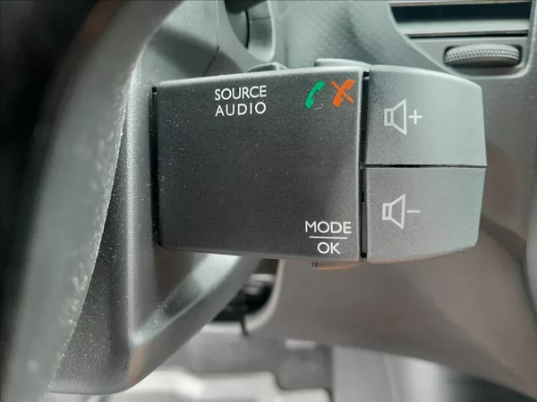 Renault Captur 1,2TCe 88kW AUTOMAT - foto 42