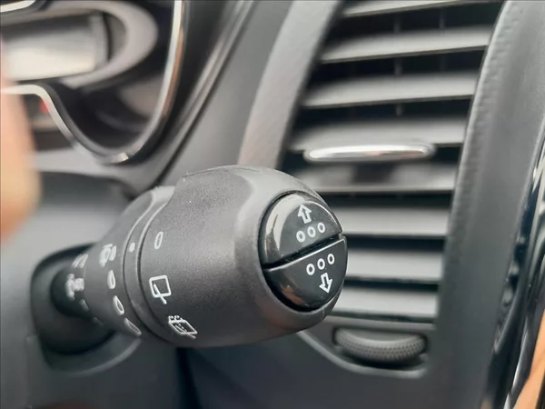 Renault Captur 1,2TCe 88kW AUTOMAT - foto 43
