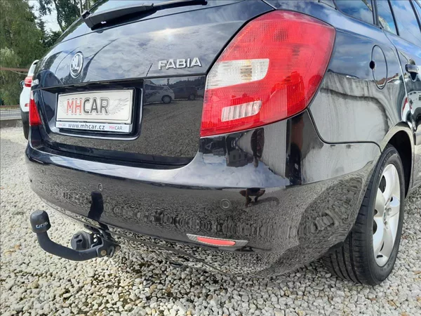 Škoda Fabia II 1.2 i 51kW KOMBI - foto 15