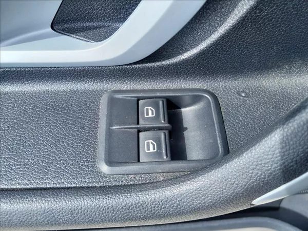 Škoda Fabia II 1.2 i 51kW KOMBI - foto 18