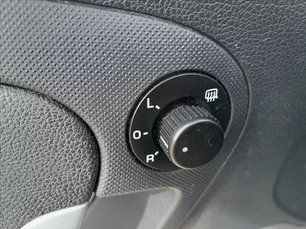 Škoda Fabia II 1.2 i 51kW KOMBI - foto 19