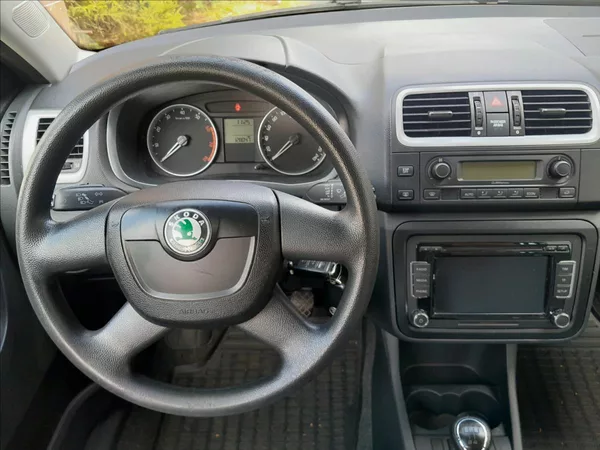 Škoda Fabia II 1.2 i 51kW KOMBI - foto 34