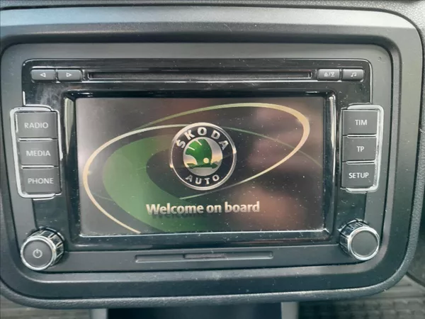 Škoda Fabia II 1.2 i 51kW KOMBI - foto 36