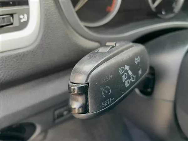Škoda Fabia II 1.2 i 51kW KOMBI - foto 39