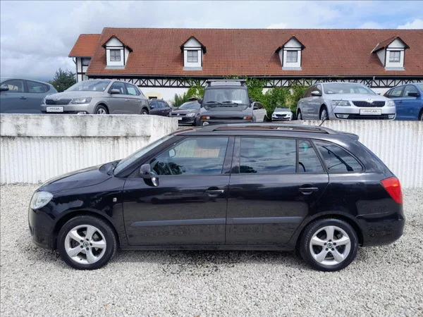Škoda Fabia II 1.2 i 51kW KOMBI - foto 4