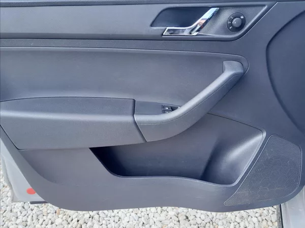 Škoda Rapid 1.2 TSi 81kW MONTE CARLO - foto 19