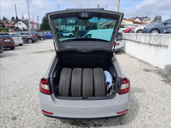Škoda Rapid 1.2 TSi 81kW MONTE CARLO - foto 25