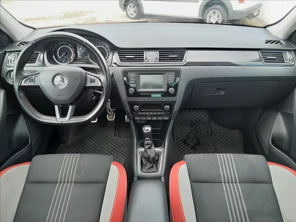 Škoda Rapid 1.2 TSi 81kW MONTE CARLO - foto 34