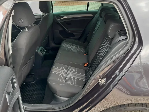 Volkswagen Golf VII 1,2 TSI 81kW LOUNGE - foto 23