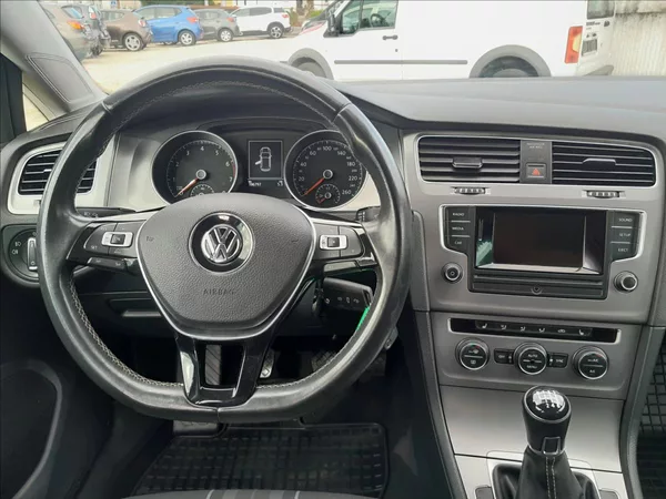 Volkswagen Golf VII 1,2 TSI 81kW LOUNGE - foto 36