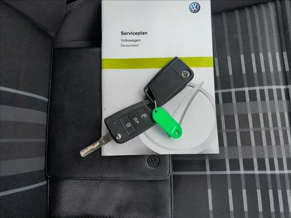 Volkswagen Golf VII 1,2 TSI 81kW LOUNGE - foto 51