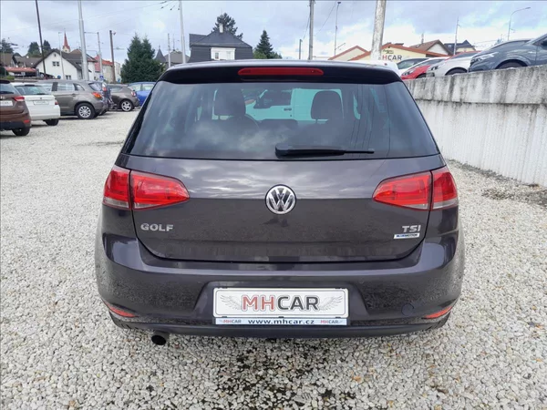 Volkswagen Golf VII 1,2 TSI 81kW LOUNGE - foto 6