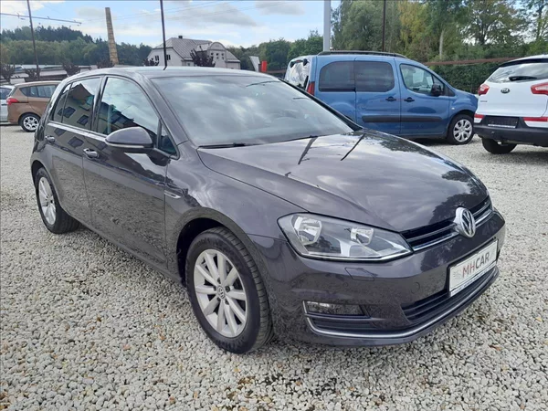 Volkswagen Golf VII 1,2 TSI 81kW LOUNGE - foto 9