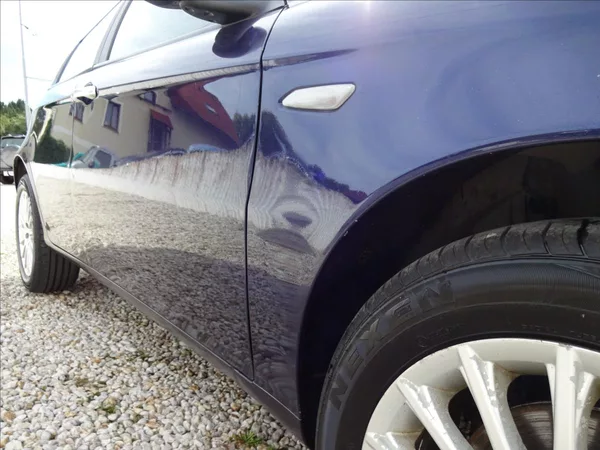 Alfa Romeo 147 1,9 JTD 110kW - foto 10