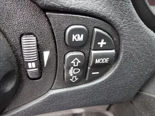 Alfa Romeo 147 1,9 JTD 110kW - foto 37