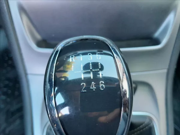Opel Astra 1,6 CDTi 81kW - foto 38