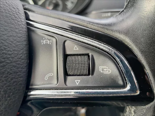 Škoda Octavia III FC 2,0 TDI 110kW - foto 38