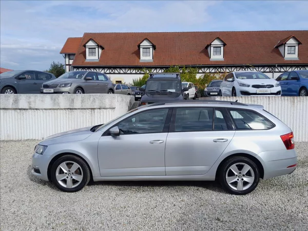 Škoda Octavia III FC 2,0 TDI 110kW - foto 4