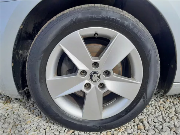 Škoda Octavia III FC 2,0 TDI 110kW - foto 43