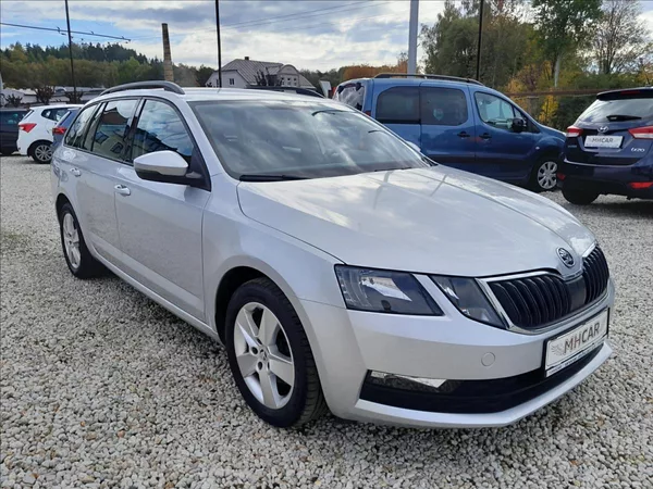 Škoda Octavia III FC 2,0 TDI 110kW - foto 9