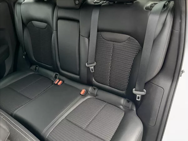 Renault Kadjar 1,2 TCe 96kW LIMITED - foto 22