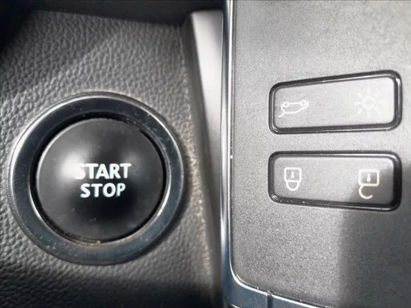 Renault Kadjar 1,2 TCe 96kW LIMITED - foto 43
