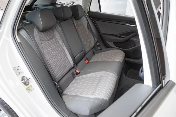 Škoda Superb TDI 142kW 4x4*TAŽNÉ*DPH*ČR 1.M - foto 14