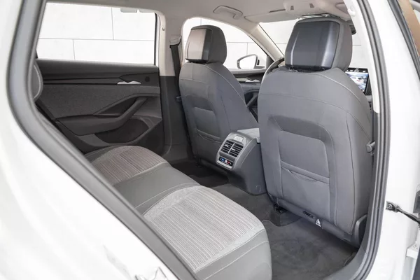 Škoda Superb TDI 142kW 4x4*TAŽNÉ*DPH*ČR 1.M - foto 15