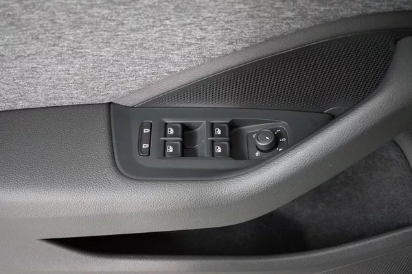 Škoda Superb TDI 142kW 4x4*TAŽNÉ*DPH*ČR 1.M - foto 17