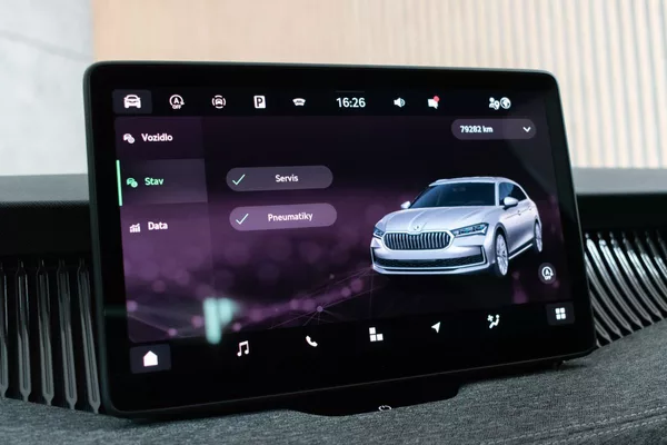 Škoda Superb TDI 142kW 4x4*TAŽNÉ*DPH*ČR 1.M - foto 35