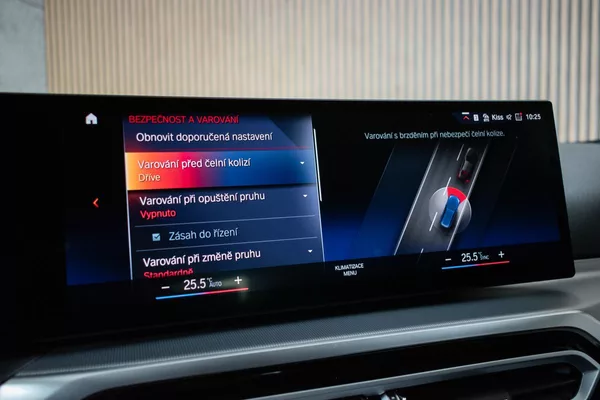BMW Řada 3 320 xD ///M*TAŽNÉ*ČR*MOD 2023 - foto 33