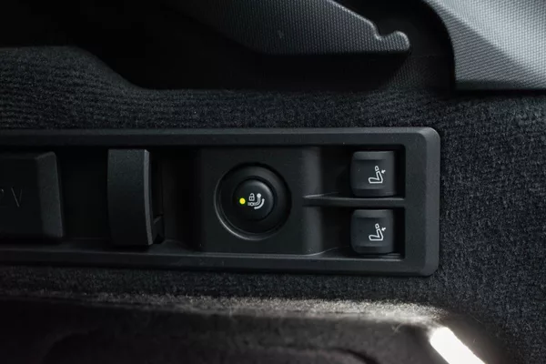 BMW Řada 3 320 xD ///M*TAŽNÉ*ČR*MOD 2023 - foto 48