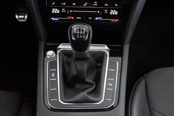 Volkswagen Arteon Shooting Brake 1.5 TSI ELEGANCE*DPH*ČR 1.MAJ* - foto 20