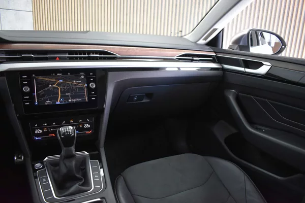 Volkswagen Arteon Shooting Brake 1.5 TSI ELEGANCE*DPH*ČR 1.MAJ* - foto 9