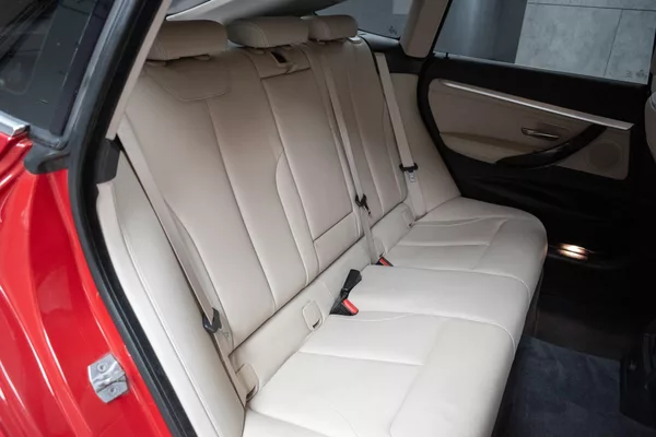 BMW Řada 3 330dGT xDrive//M*LUXURY*ČR*DPH - foto 12
