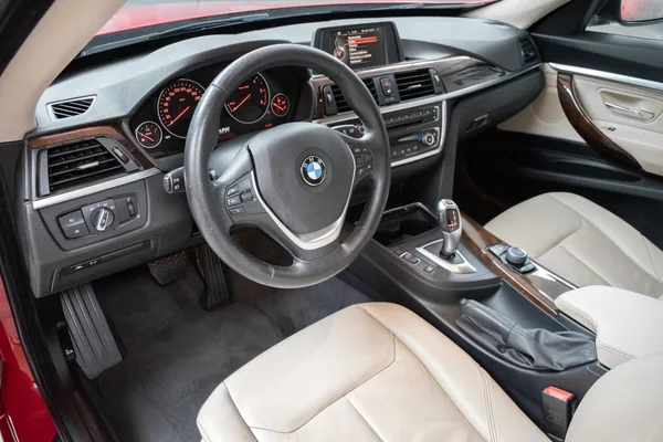 BMW Řada 3 330dGT xDrive//M*LUXURY*ČR*DPH - foto 14