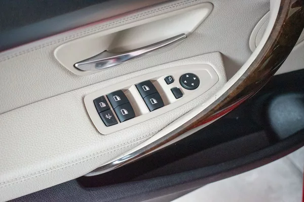 BMW Řada 3 330dGT xDrive//M*LUXURY*ČR*DPH - foto 15