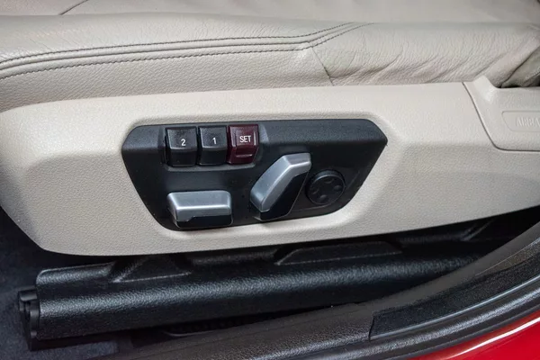 BMW Řada 3 330dGT xDrive//M*LUXURY*ČR*DPH - foto 16