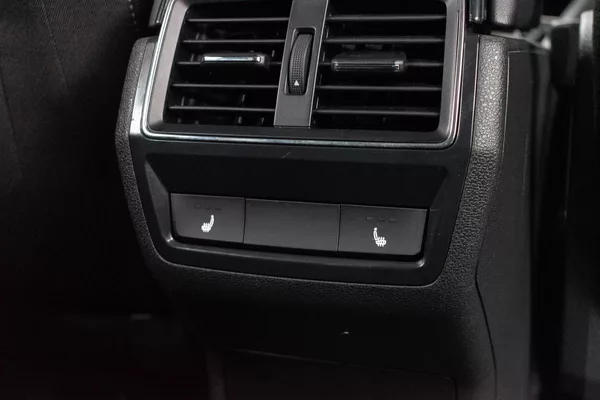 Škoda Kodiaq 2.0 TDI 4x4*STYLE*TAŽNÉ*ČR 1.M - foto 14