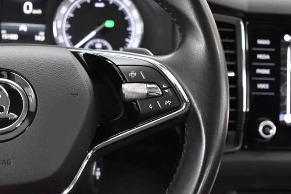 Škoda Kodiaq 2.0 TDI 4x4*STYLE*TAŽNÉ*ČR 1.M - foto 25