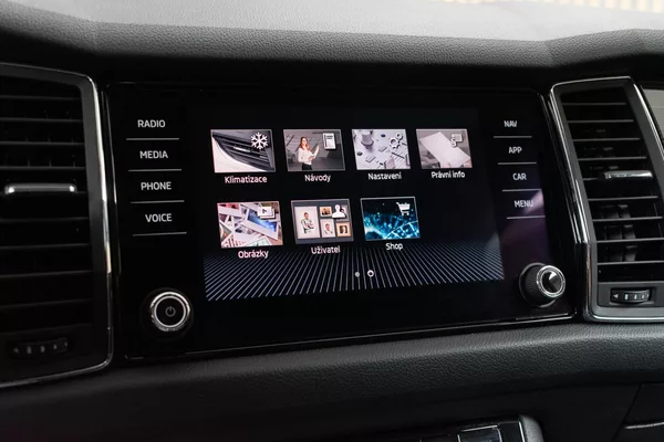 Škoda Kodiaq 2.0 TDI 4x4*STYLE*TAŽNÉ*ČR 1.M - foto 33