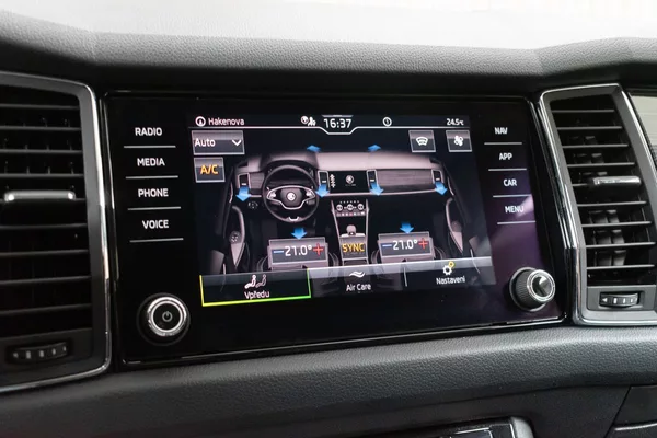 Škoda Kodiaq 2.0 TDI 4x4*STYLE*TAŽNÉ*ČR 1.M - foto 34