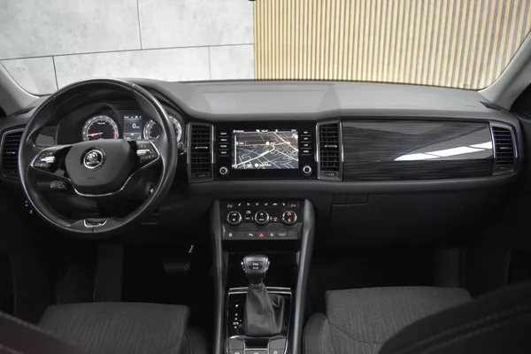 Škoda Kodiaq 2.0 TDI 4x4*STYLE*TAŽNÉ*ČR 1.M - foto 8