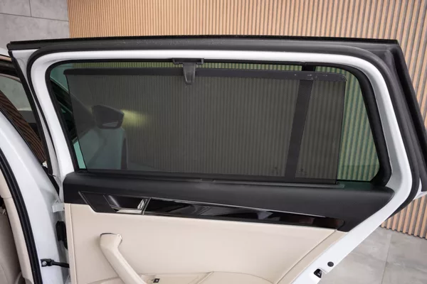 Škoda Superb TDI 147kW 4x4*L&K*TAŽNÉ*ČR 1.M - foto 17