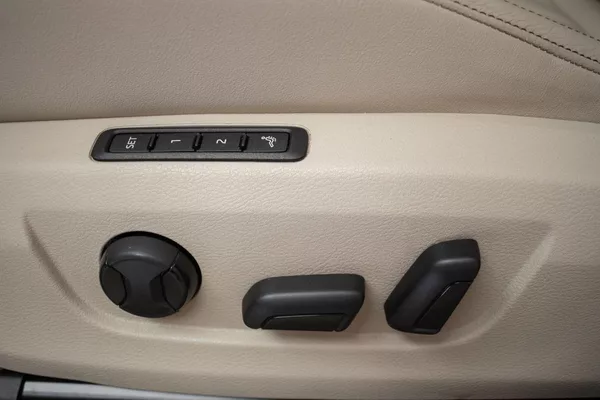 Škoda Superb TDI 147kW 4x4*L&K*TAŽNÉ*ČR 1.M - foto 21